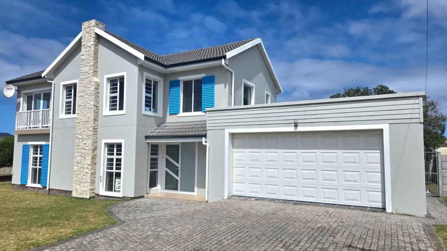 3 Bedroom Property for Sale in Franskraal Western Cape